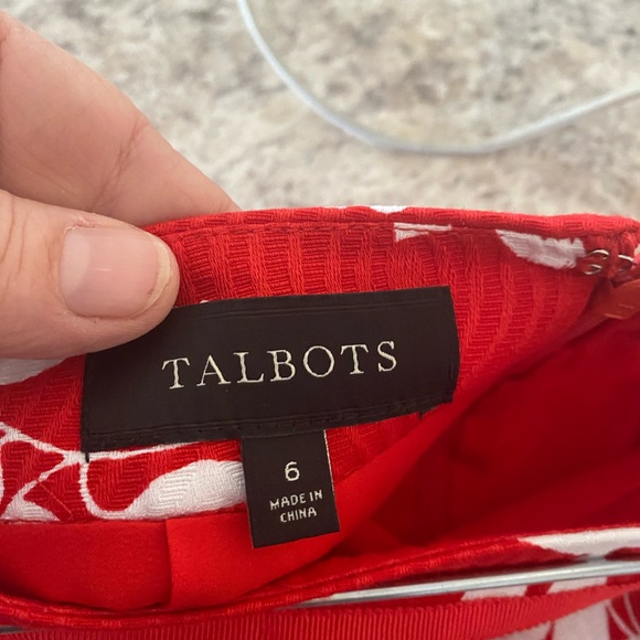 Talbots Bold Floral Print Office to Date Night Pencil Skirt size 6 - Picture 4 of 4